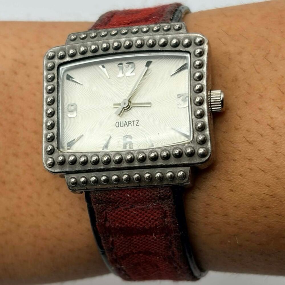 Red Midnight Heart Watch